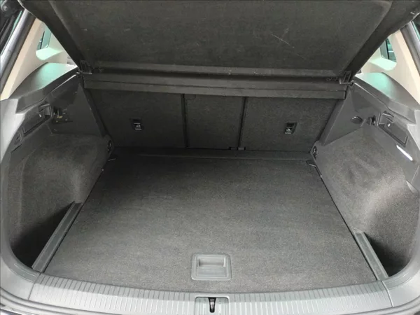 Volkswagen Tiguan 2,0 TDI,147KW,URBAN SPORT,4X4 - foto 20