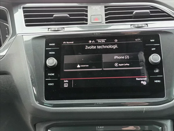 Volkswagen Tiguan 2,0 TDI,147KW,URBAN SPORT,4X4 - foto 39