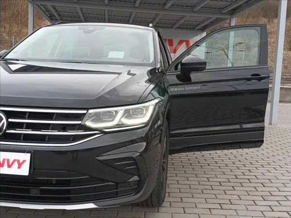 Volkswagen Tiguan 2,0 TDI,147KW,URBAN SPORT,4X4 - foto 48