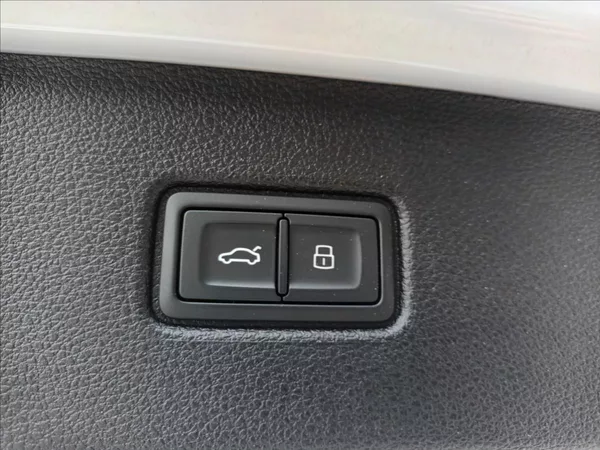 Audi Q7 3,0 55 TFSI S-LINE 250 kW,ČR, - foto 21