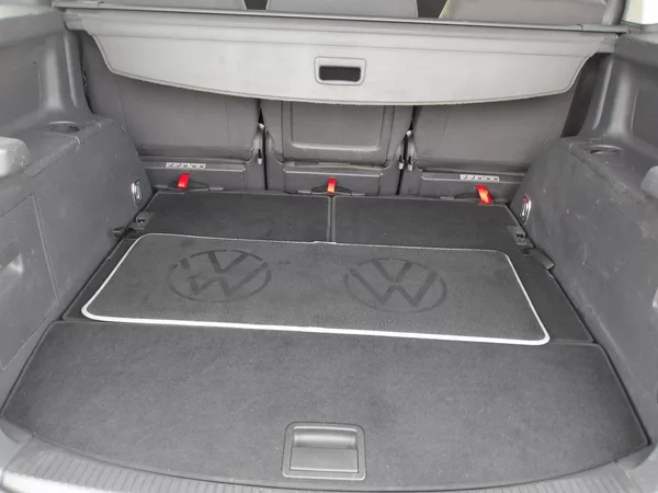 Volkswagen Touran 1,6i 75kW ! KRASAVEC !!! - foto 22