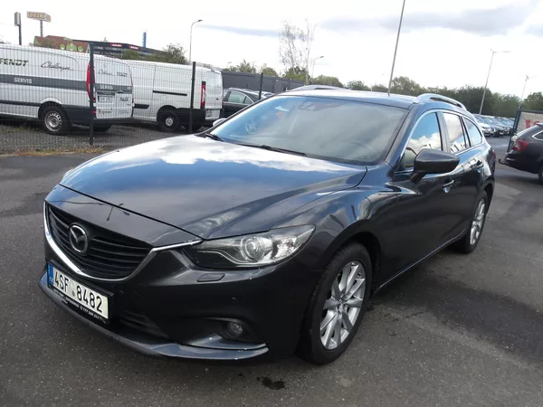 Mazda 6 2,2D PO ROZVODECH !