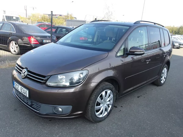 Volkswagen Touran 2,0TDi 103kW PANORAMA !