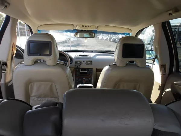 Volvo XC90 2,4D5 136 kW ČR Serv.kn! - foto 32