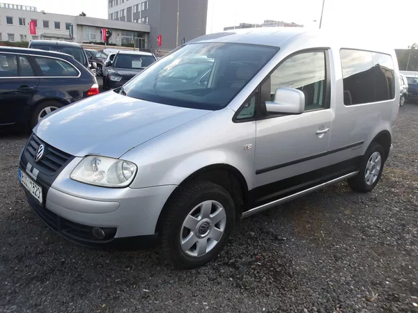 Volkswagen Caddy 1,4i ČR 5 MÍST NOVÉ BRZDY !