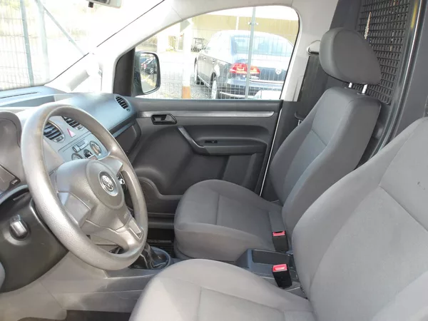 Volkswagen Caddy 1,6TDi ČR - foto 18