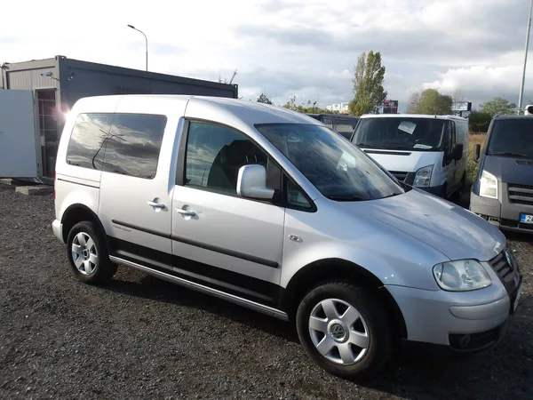 Volkswagen Caddy 1,4i ČR 5 MÍST NOVÉ BRZDY ! - foto 11