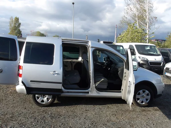 Volkswagen Caddy 1,4i ČR 5 MÍST NOVÉ BRZDY ! - foto 13