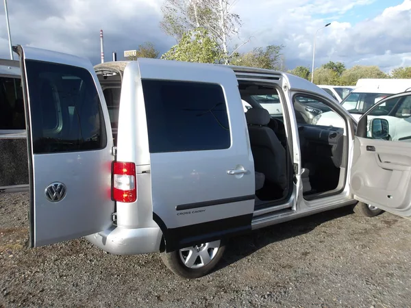 Volkswagen Caddy 1,4i ČR 5 MÍST NOVÉ BRZDY ! - foto 15