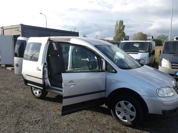 Volkswagen Caddy 1,4i ČR 5 MÍST NOVÉ BRZDY ! - foto 16