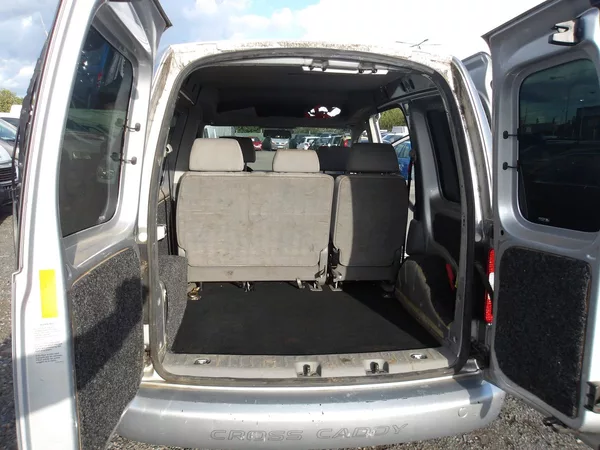 Volkswagen Caddy 1,4i ČR 5 MÍST NOVÉ BRZDY ! - foto 19