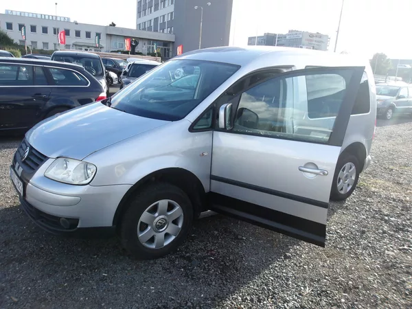 Volkswagen Caddy 1,4i ČR 5 MÍST NOVÉ BRZDY ! - foto 6