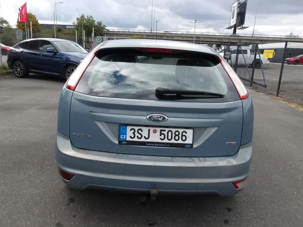 Ford Focus 2,0TDCi 100kW - foto 11
