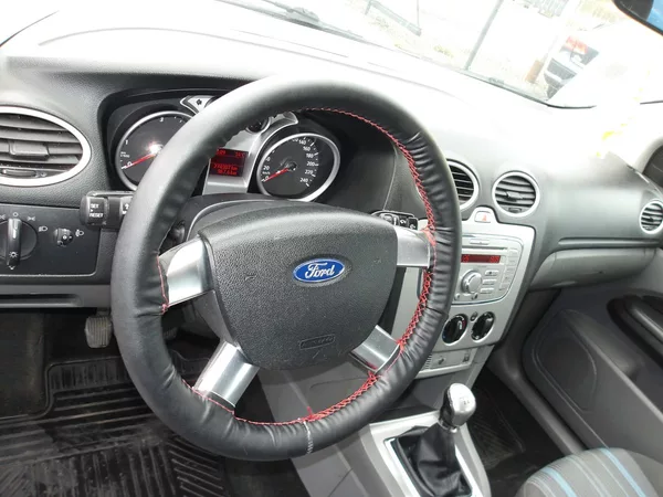 Ford Focus 2,0TDCi 100kW - foto 19