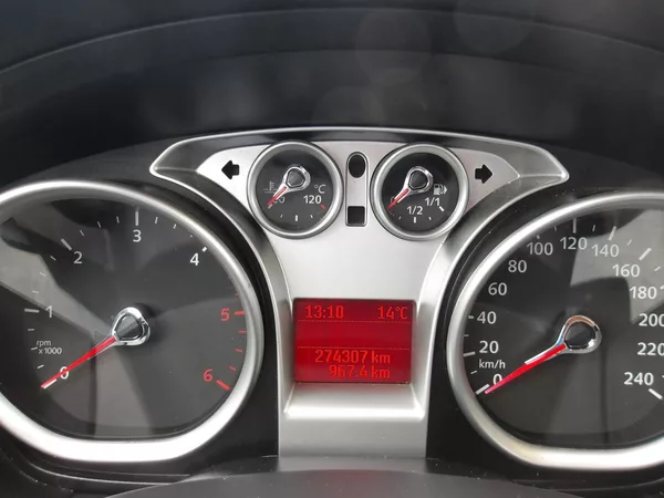 Ford Focus 2,0TDCi 100kW - foto 20