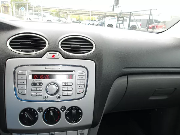 Ford Focus 2,0TDCi 100kW - foto 22