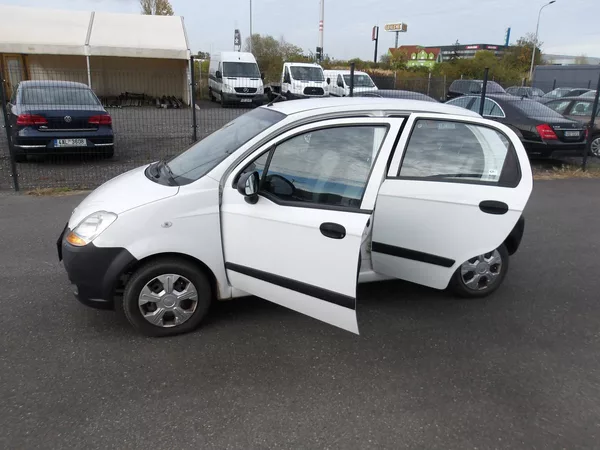 Chevrolet Spark 0,8 i 387kW najeto 46 000km ČR - foto 10