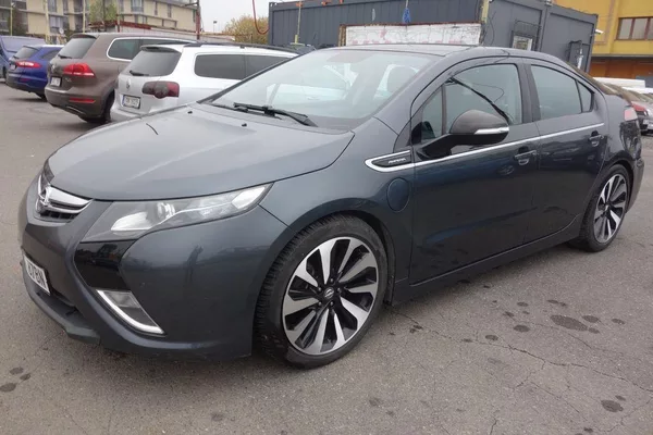 Opel Ampera 1.4 Plug-In Hybrid 2xKOLA