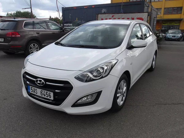 Hyundai i30 1,6i ČR