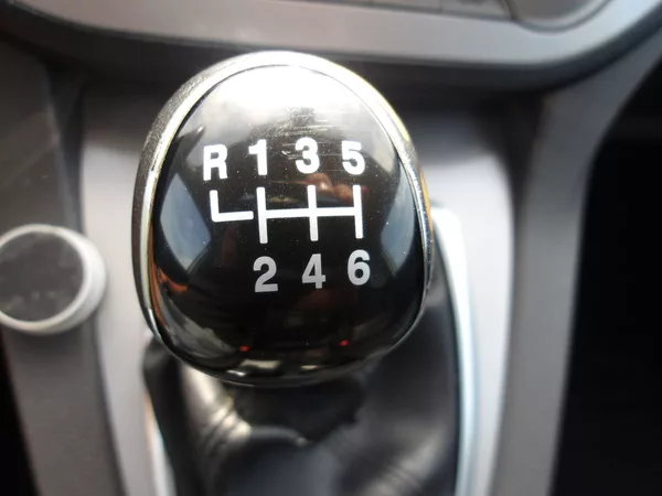 Ford Kuga 2,0TDCi 100 kW ! TITANIUM ! - foto 19