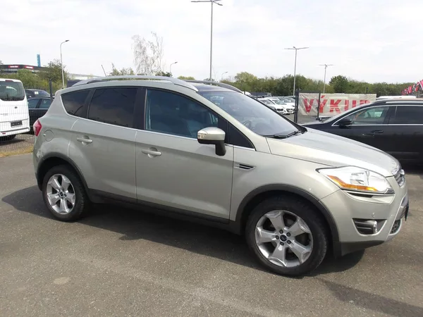 Ford Kuga 2,0TDCi 100 kW ! TITANIUM ! - foto 7