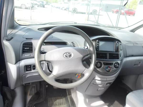 Toyota Previa 2,4i 7 MÍST AUTOMAT !! - foto 14