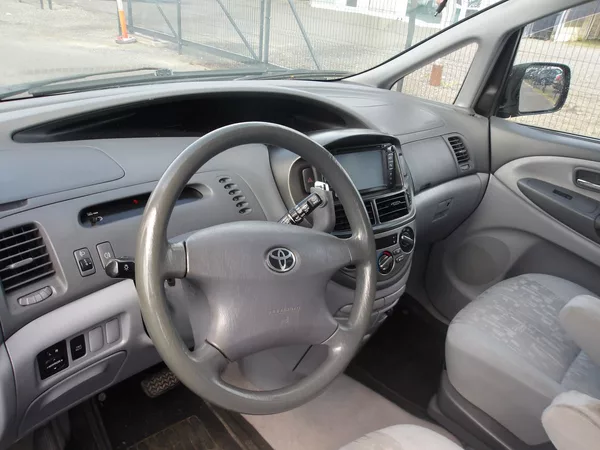 Toyota Previa 2,4i 7 MÍST AUTOMAT !! - foto 15