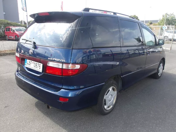 Toyota Previa 2,4i 7 MÍST AUTOMAT !! - foto 9
