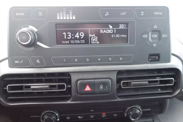 Opel Combo 1,6DTCi ČR 2xŠOUPAČKY ! - foto 15