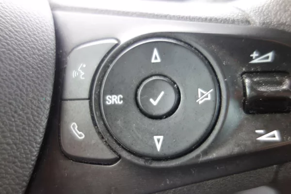 Opel Combo 1,6DTCi ČR 2xŠOUPAČKY ! - foto 18