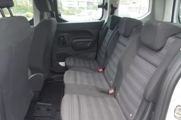Opel Combo 1,6DTCi ČR 2xŠOUPAČKY ! - foto 21