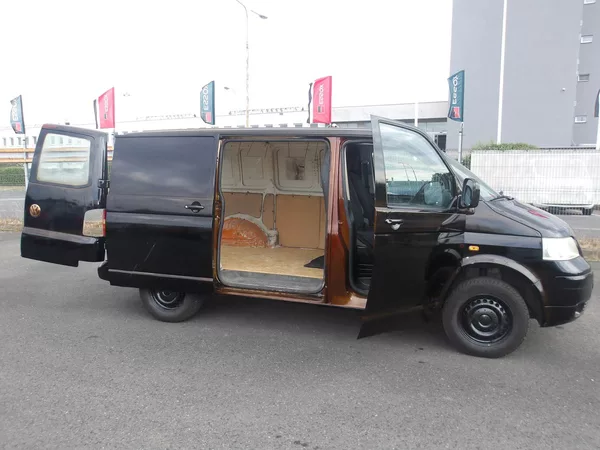 Volkswagen Transporter 1,9TDi ČR - foto 14