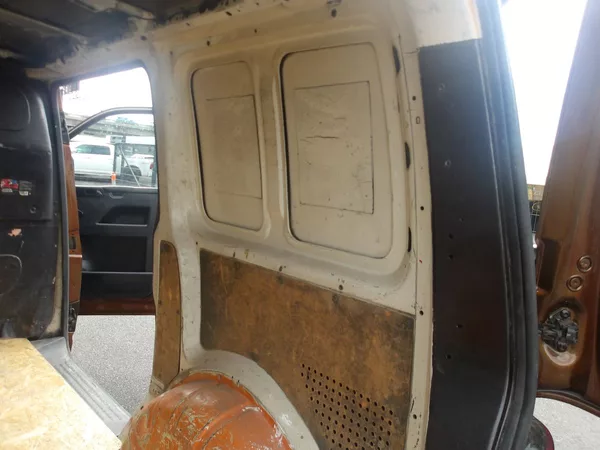 Volkswagen Transporter 1,9TDi ČR - foto 24