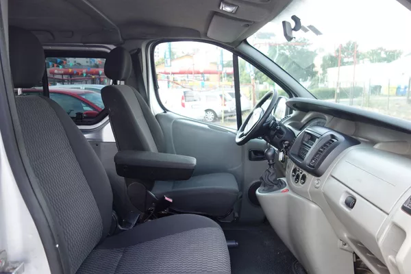 Renault Trafic 1,9DCi 74 kW 8 míst !! - foto 31