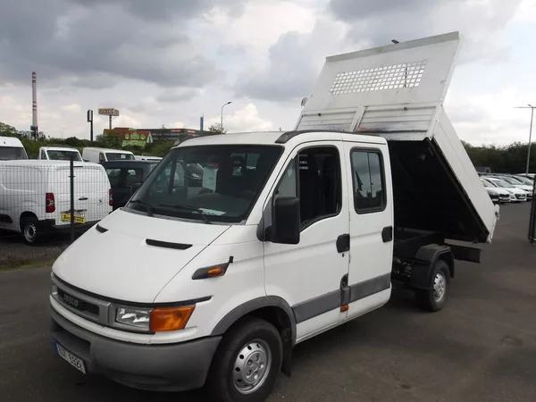 Iveco Daily 2,3 JTD SKLÁPĚČ 7 MÍST !!!
