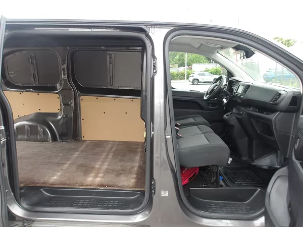 Toyota ProAce 2,0 D-4D ČR AUTOMAT !!! - foto 17