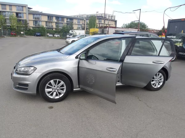 Volkswagen Golf 1,4TSi 92kW ČR ! 2.MAJ.! - foto 13