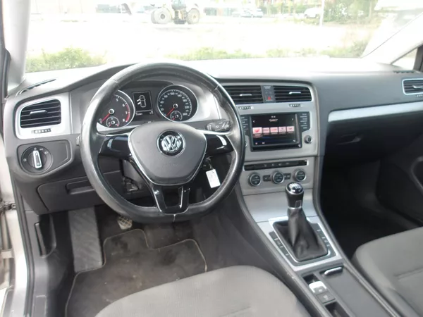 Volkswagen Golf 1,4TSi 92kW ČR ! 2.MAJ.! - foto 17