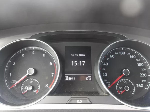 Volkswagen Golf 1,4TSi 92kW ČR ! 2.MAJ.! - foto 18