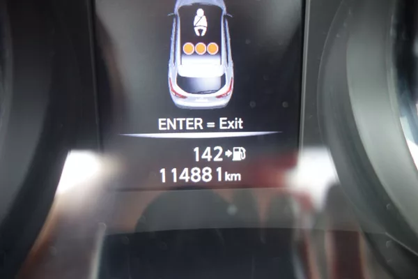 Nissan Qashqai 1,6DIG-T 120kW ČR! 1.MAJ.! - foto 27