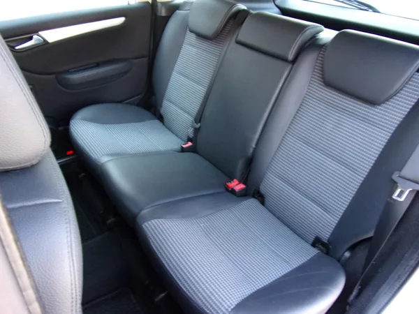 Mercedes-Benz Třídy B 200 CDi 103kW SPORT 130 000 KM - foto 14