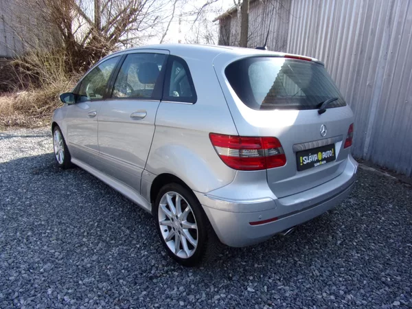 Mercedes-Benz Třídy B 200 CDi 103kW SPORT 130 000 KM - foto 7