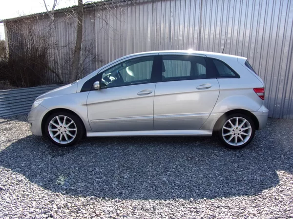 Mercedes-Benz Třídy B 200 CDi 103kW SPORT 130 000 KM - foto 8