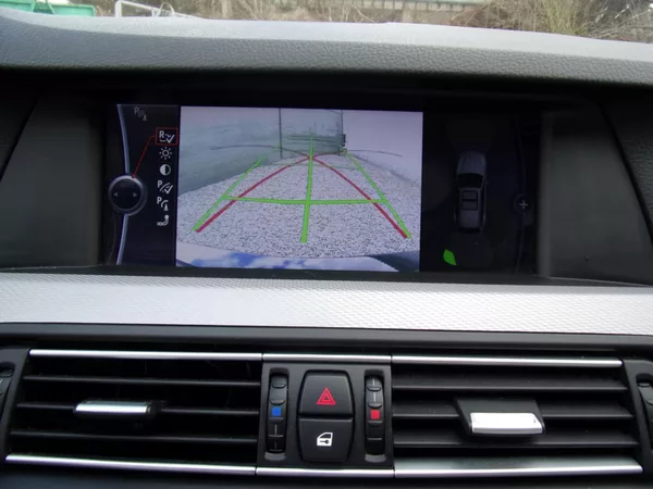 BMW Řada 5 M550d X-DRIVE 280kW KRÁSNÝ VŮZ - foto 18