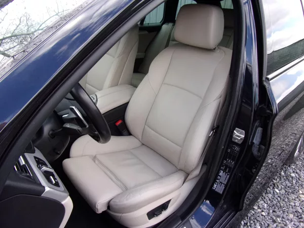 BMW Řada 5 M550d X-DRIVE 280kW KRÁSNÝ VŮZ - foto 19