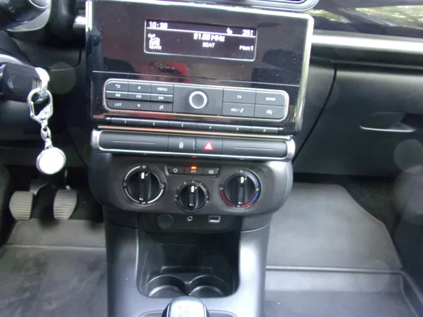 Citroën C3 1.2 PT 60kW 1.MAJITELKA ČR TOP - foto 11