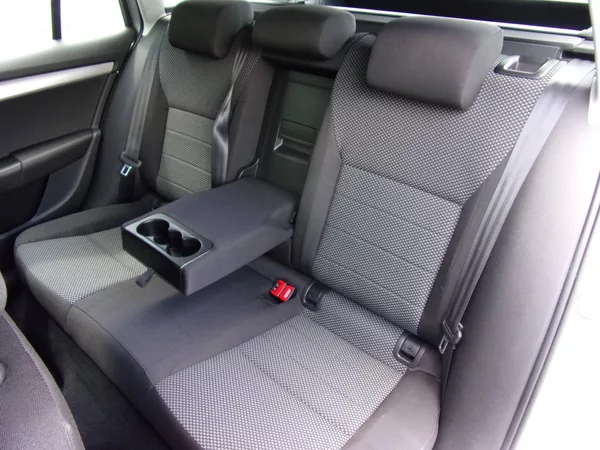 Škoda Octavia 1.6TDi81kW DPH ČR 1.MAJ. 2xKOL - foto 18