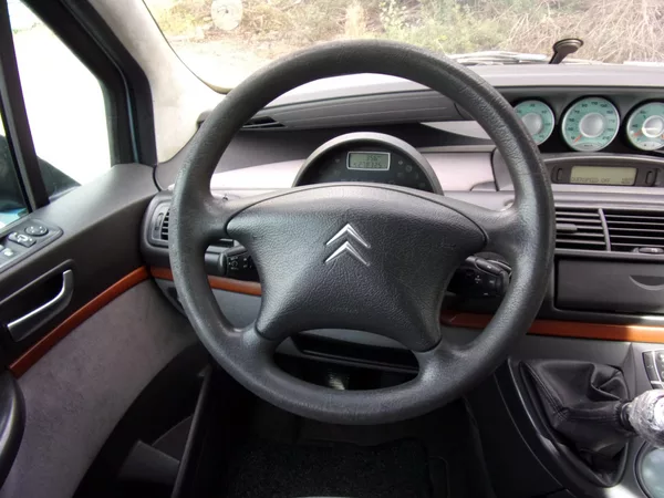 Citroën C8 2.2HDi 94kW 278000KM 7MÍST - foto 12