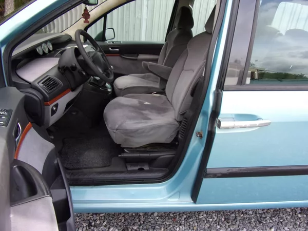Citroën C8 2.2HDi 94kW 278000KM 7MÍST - foto 9