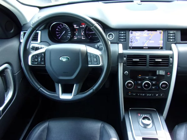 Land Rover Discovery Sport 2.2D 4X4 110kW AUTOMAT KŮŽE KM - foto 14